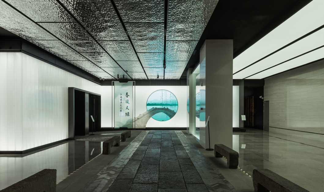 1736169752641856.png 2.png