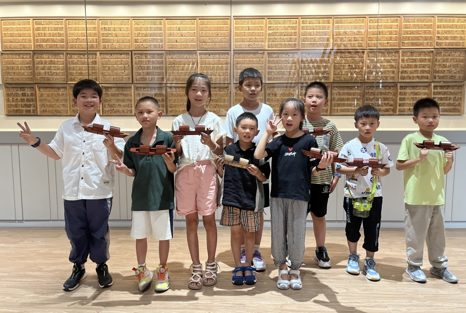 1736426923950329.png 1.png